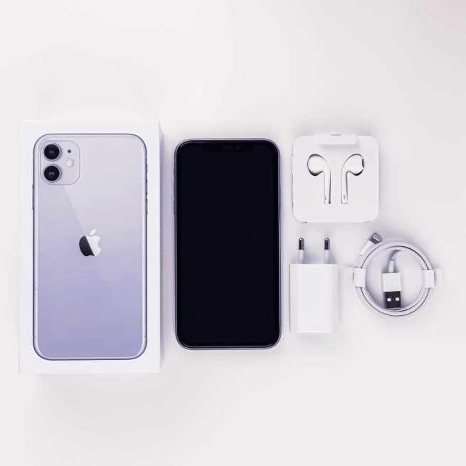 Apple iPhone  11 Violett – Bild 2